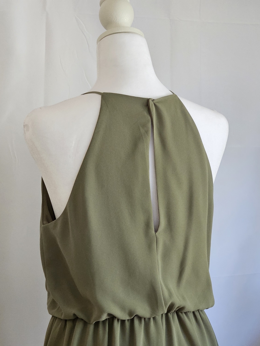 LUSH Olive Green Halter Romper Size S Mock Wrap Keyhole Pleated Jumpsuit - Picture 7 of 14